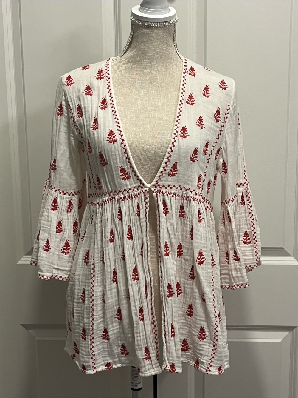 RAGA Small Peasant Boho White Gauze Cotton Top Red Floral Embroidery Babydoll